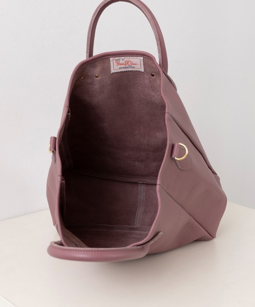 YOUNG&OLSEN The DRYGOODS STORE（ヤングアンドオルセン）の「【YOUNG&OLSEN】EMBOSSED LEATHER D TOTE M（トートバッグ・レディース・ブラック/ブラウン/グレイッシュベージュ/グリーン/ベージュ/グレー/カーキ/ライトパープル・FREE）」の17枚目の写真