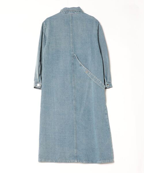 FREE STYLISTS（フリー スタイリスト）の「デニムロングシャツワンピース（シャツワンピース・レディース・ブルー・M/L/XL/2XL）」の2枚目の写真