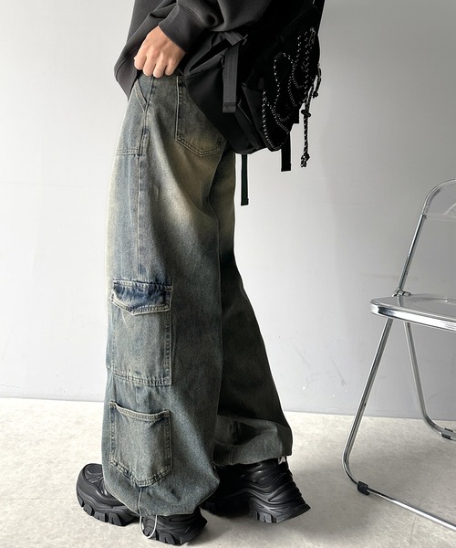 Java（ジャバ）の「《Javaジャバコラボ》洗練されたこなれ感。ヴィンテージ加工裾ドロストワイドデニム（デニムパンツ・メンズ・ブラック/その他1・LARGE/MEDIUM）」の14枚目の写真