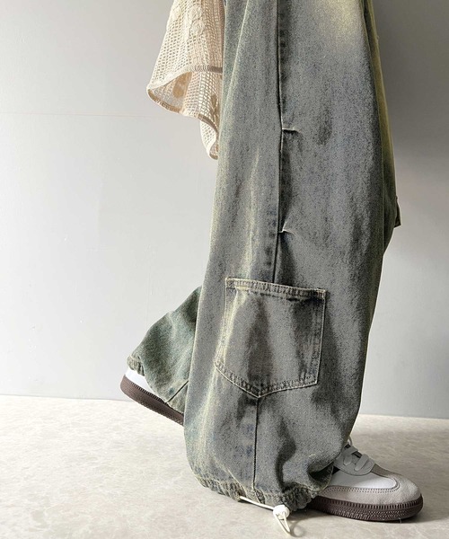 Java（ジャバ）の「《Javaジャバコラボ》洗練されたこなれ感。ヴィンテージ加工裾ドロストワイドデニム（デニムパンツ・メンズ・ブラック/その他1・LARGE/MEDIUM）」の9枚目の写真