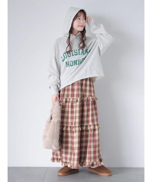 ehka sopo（エヘカソポ）の「ショート丈ロゴプリントパーカー（Tシャツ/カットソー・レディース・グレー/キナリ/ブルー/レッド・F）」の9枚目の写真