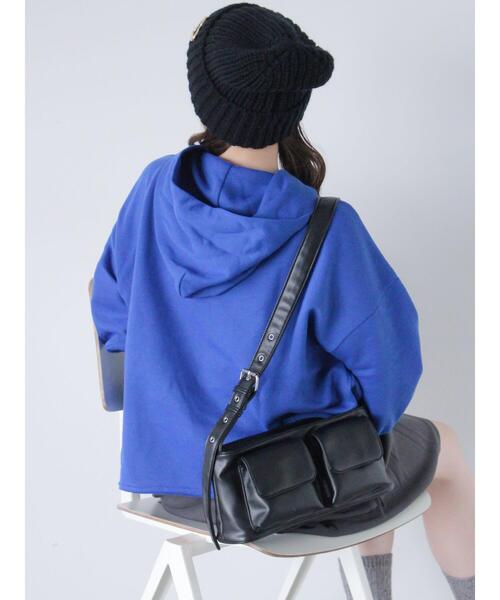 ehka sopo（エヘカソポ）の「ショート丈ロゴプリントパーカー（Tシャツ/カットソー・レディース・グレー/キナリ/ブルー/レッド・F）」の15枚目の写真