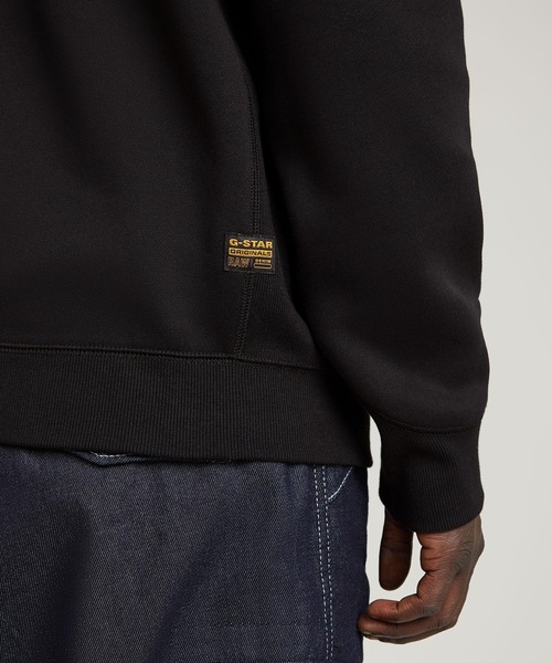 G-STAR(ジースター)の「Premium Core Half Zip Sweater/ベーシックスタイルハーフジップスウェット(スウェット・メンズ・グレー系その他/ダークブラック・X-LARGE/LARGE/X-SMALL/MEDIUM/SMALL)」の8枚目の写真
