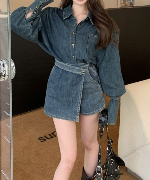 ViViDAY（ビビデー）の「【セットアップ】デニムシャツ＋デニムスカパン　上下２点セット（セットアップ・レディース・ブルー・M）」の2枚目の写真