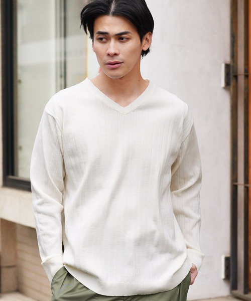 jiggys shop(ジギーズショップ)の「ワイドリブVネックニットセーター(ニット/セーター・メンズ・ホワイト/ネイビー/グレー/ブラック・LARGE/MEDIUM/X-LARGE)」の2枚目の写真