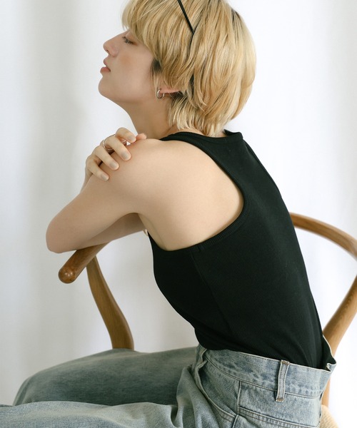 select MOCA（セレクトモカ）の「カップ付きアメスリタンク（タンクトップ・レディース・アイボリー/グレイッシュベージュ/ブラック・FREE）」の5枚目の写真