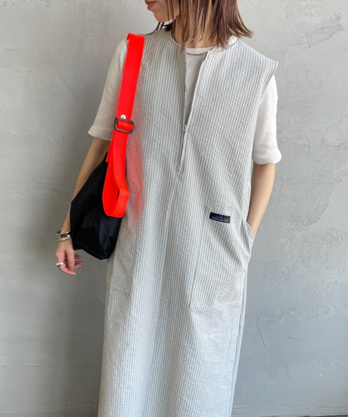 THOUSAND MILE（サウザンドマイル）の「[THOUSAND MILE/サウザンド マイル] 別注 ストライプ柄 シアサッカーハーフジップノースリーブワンピース（ワンピース・レディース・グレー系その他・F）」の7枚目の写真