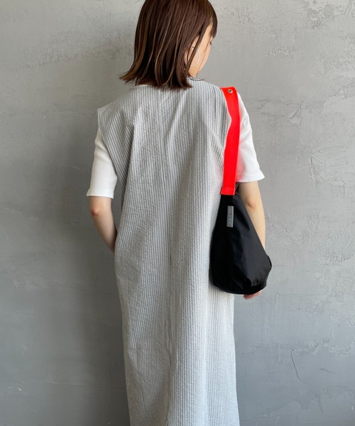 THOUSAND MILE（サウザンドマイル）の「[THOUSAND MILE/サウザンド マイル] 別注 ストライプ柄 シアサッカーハーフジップノースリーブワンピース（ワンピース・レディース・グレー系その他・F）」の9枚目の写真
