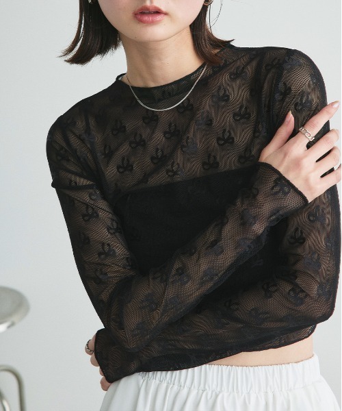 ad thie(アドティエ)の「リボン シアートップス(Tシャツ/カットソー・レディース・オフホワイト/ブラック・FREE)」の12枚目の写真