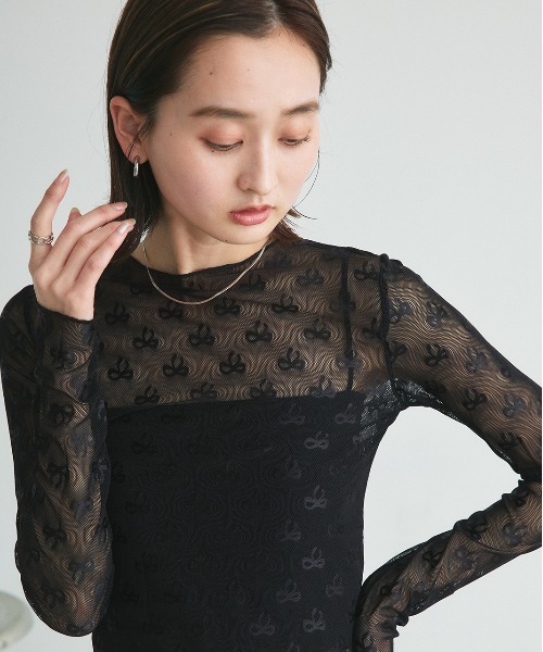ad thie(アドティエ)の「リボン シアートップス(Tシャツ/カットソー・レディース・オフホワイト/ブラック・FREE)」の16枚目の写真