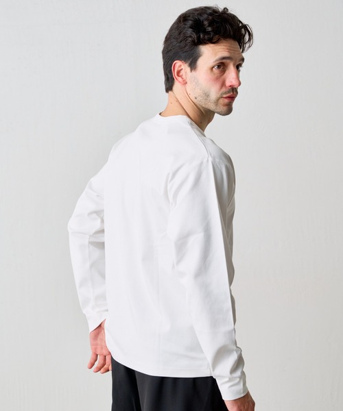 COLONY 2139(コロニートゥーワンスリーナイン)の「コットンスムースロングスリーブTシャツ(Tシャツ/カットソー・メンズ・ホワイト/ブラック/チャコールグレー・SMALL/MEDIUM/LARGE)」の11枚目の写真