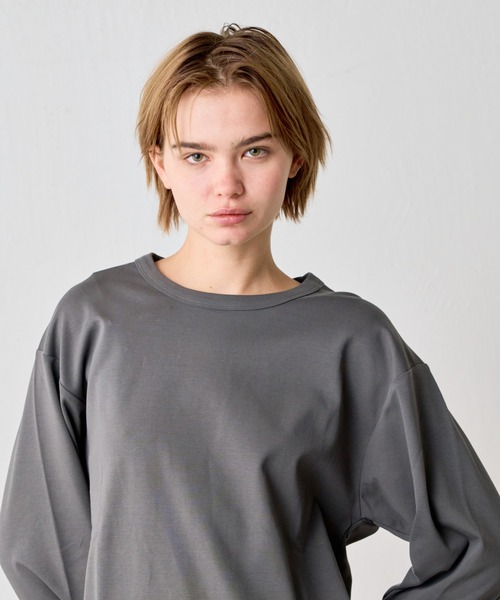 COLONY 2139(コロニートゥーワンスリーナイン)の「コットンスムースロングスリーブTシャツ(Tシャツ/カットソー・メンズ・ホワイト/ブラック/チャコールグレー・SMALL/MEDIUM/LARGE)」の7枚目の写真