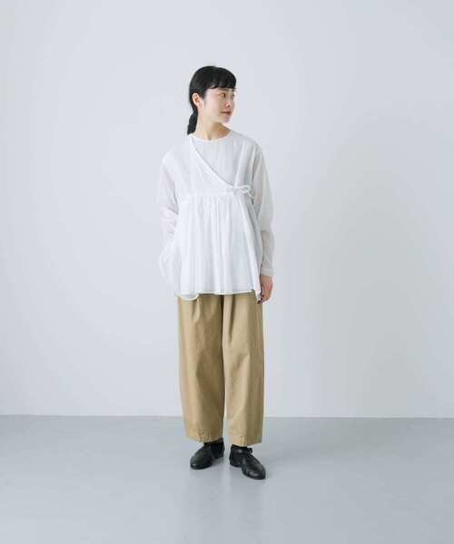 かぐれ(カグレ)の「コットンボイルアンガルカシャツ(シャツ/ブラウス・レディース・オフホワイト/チャコールグレー・FREE)」の8枚目の写真