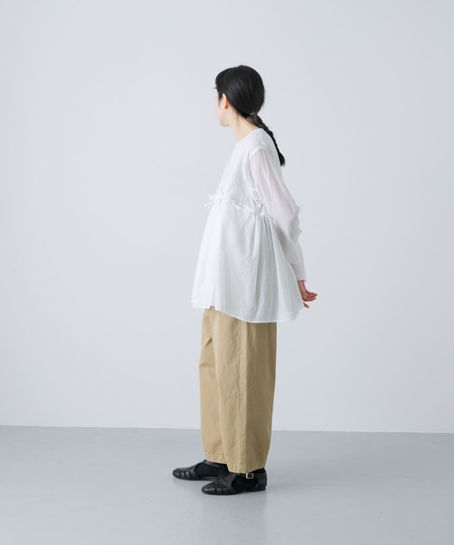 かぐれ(カグレ)の「コットンボイルアンガルカシャツ(シャツ/ブラウス・レディース・オフホワイト/チャコールグレー・FREE)」の9枚目の写真