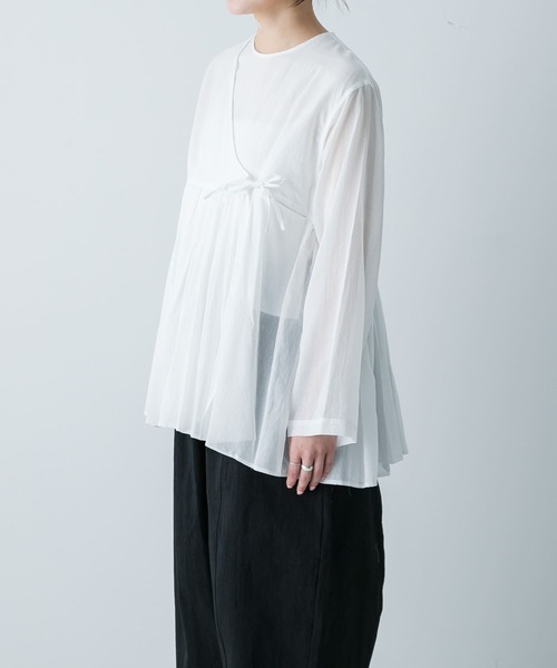 かぐれ(カグレ)の「コットンボイルアンガルカシャツ(シャツ/ブラウス・レディース・オフホワイト/チャコールグレー・FREE)」の11枚目の写真