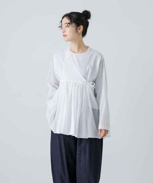 かぐれ(カグレ)の「コットンボイルアンガルカシャツ(シャツ/ブラウス・レディース・オフホワイト/チャコールグレー・FREE)」の17枚目の写真