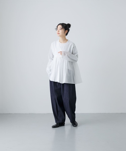 かぐれ(カグレ)の「コットンボイルアンガルカシャツ(シャツ/ブラウス・レディース・オフホワイト/チャコールグレー・FREE)」の20枚目の写真