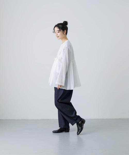 かぐれ(カグレ)の「コットンボイルアンガルカシャツ(シャツ/ブラウス・レディース・オフホワイト/チャコールグレー・FREE)」の22枚目の写真