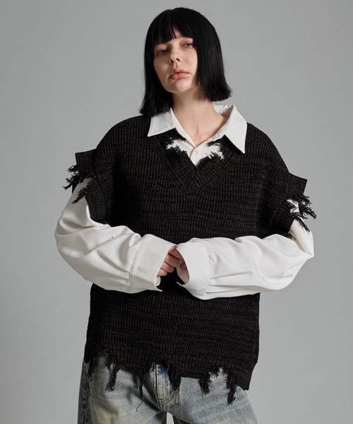 VELNUS（ベルナス）の「【VELNUS】Loose silhouette melange V-neck damaged knit vest/ルーズシルエットメランジＶネックダメージニットベスト（ベスト・メンズ・ライトグレー/ブラック/チャコールグレー・L/M/S）」の6枚目の写真