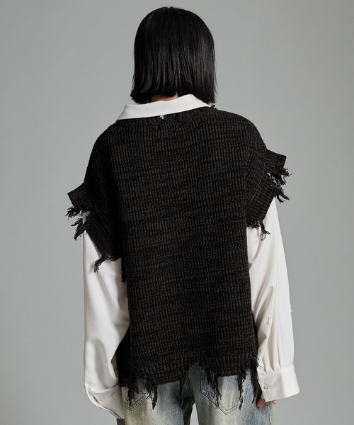 VELNUS（ベルナス）の「【VELNUS】Loose silhouette melange V-neck damaged knit vest/ルーズシルエットメランジＶネックダメージニットベスト（ベスト・メンズ・ライトグレー/ブラック/チャコールグレー・L/M/S）」の13枚目の写真
