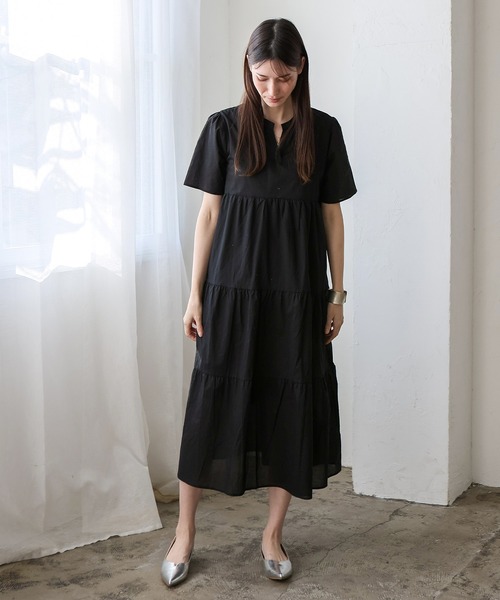 No Rule No Line（ノール－ルノーライン）の「ギャザーたっぷり Vネックティアードマキシワンピ（ワンピース・レディース・ブルー/アイボリー/ブラック/ベージュ系・FREE）」の17枚目の写真