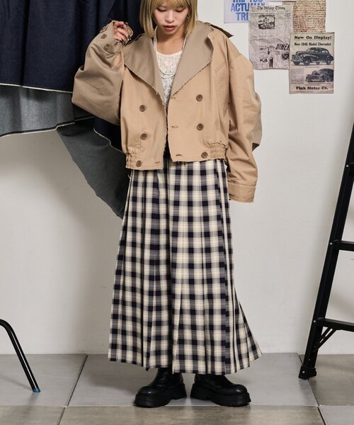 etsinta（エシンタ）の「【etsinta】リメイクショートトレンチコート（トレンチコート・レディース・ベージュ・ONE SIZE）」の10枚目の写真