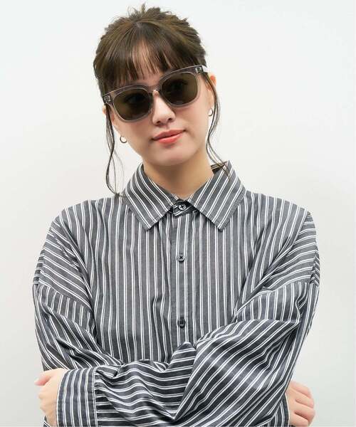 Zoff(ゾフ)の「【WEB限定】ウェリントン型 サングラス|カラーレンズ|トレンド|紫外線対策|UVカット|Zoff|COLOR SUNGLASSES(サングラス・レディース・ブラック/ブラック系その他2/ブラウン系その他/ブラウン系その他5/ブラック系その他/ブラック系その他3/ライトグレー/グリーン・FREE)」の11枚目の写真