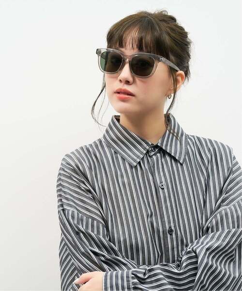 Zoff(ゾフ)の「【WEB限定】ウェリントン型 サングラス|カラーレンズ|トレンド|紫外線対策|UVカット|Zoff|COLOR SUNGLASSES(サングラス・レディース・ブラック/ブラック系その他2/ブラウン系その他/ブラウン系その他5/ブラック系その他/ブラック系その他3/ライトグレー/グリーン・FREE)」の12枚目の写真