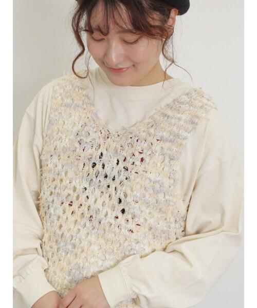 Samansa Mos2（サマンサ モスモス）の「透かし柄ニットビスチェ（ベスト・レディース・ブラック/ベージュ/キナリ・F）」の4枚目の写真