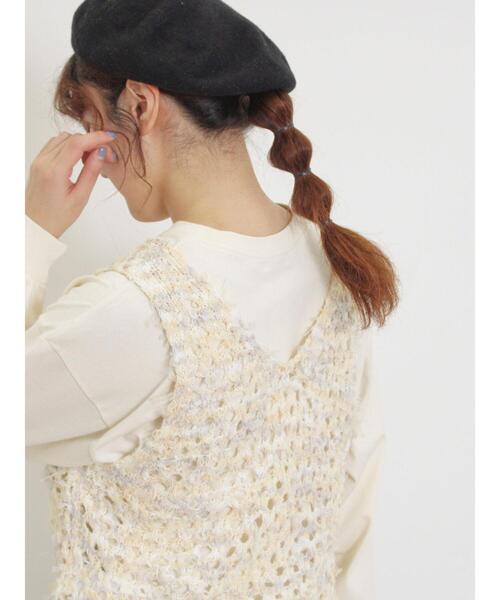 Samansa Mos2（サマンサ モスモス）の「透かし柄ニットビスチェ（ベスト・レディース・ブラック/ベージュ/キナリ・F）」の5枚目の写真