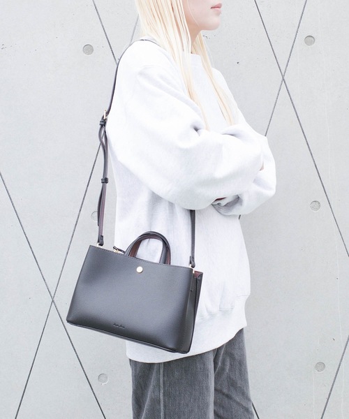Legato Largo（レガートラルゴ）の「Legato Largo / たすかるっかばん　ミニショルダー / LH-F3371（ショルダーバッグ・レディース・グリーン/アイボリー/マスタード/ラベンダー/バーガンディー/ベージュ/ブラック/ライトグレー・ONESIZE）」の21枚目の写真