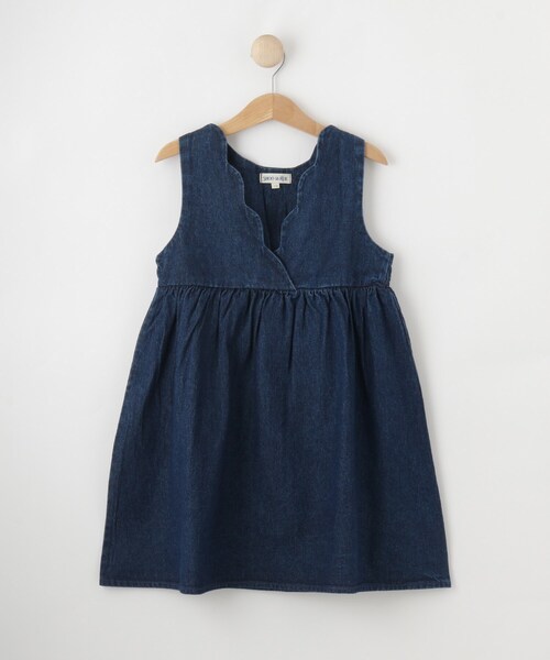 SHOO・LA・RUE（シューラルー）の「【洗える/100-150cm】スカラップ使いがキュートな デニムジャンドレ（ワンピース・キッズ・サックスブルー/ブルー系その他・11/10/12/15 /13/14）」の6枚目の写真