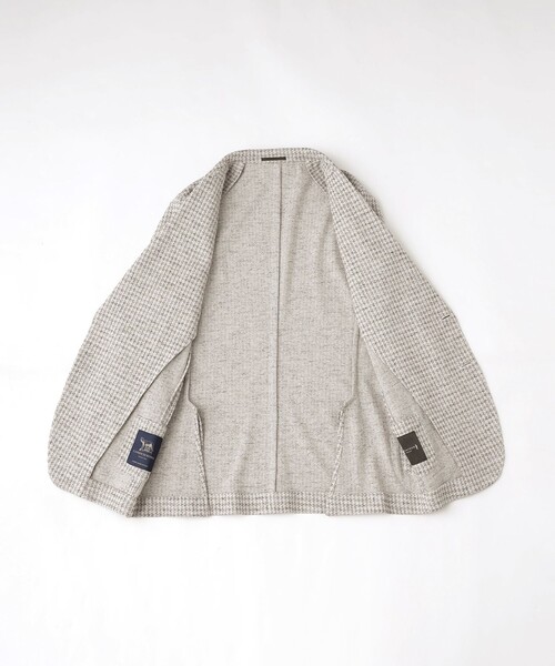 持っても着てもワンランク上がるTOMORROWLANDのツイードジャケット