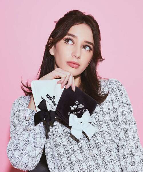 Maison de FLEUR(メゾンドフルール)の「MARY QUANT リボンタオルハンカチ(ハンカチ/ハンドタオル・レディース・ブラック/アイボリー・FREE)」の4枚目の写真