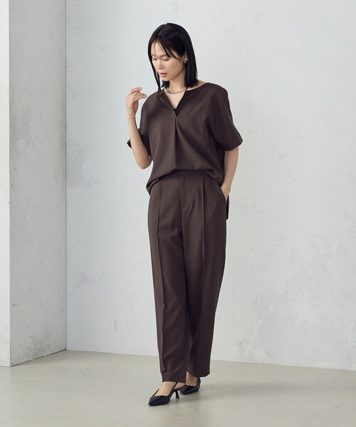 COMME CA ISM（コムサイズム）の「【ＵＶカット・吸汗速乾・接触冷感】　kireri　ストレッチドライツイル　ストレートパンツ（その他パンツ・レディース・グレイッシュベージュ/ダークブラウン・SMALL/MEDIUM/LARGE）」の6枚目の写真