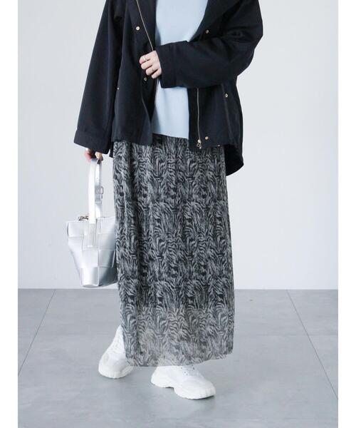 Lugnoncure（ルノンキュール）の「柄アソートプリーツスカート（スカート・レディース・ベージュ/ネイビー/グレー・F）」の6枚目の写真