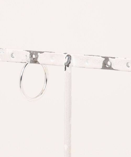 Pledge(プレッジ)の「【RS】【Pledge】 Silver 925 Hoop Earrings(ソロ)(ピアス(片耳用)・レディース・シルバー・FREE)」の2枚目の写真