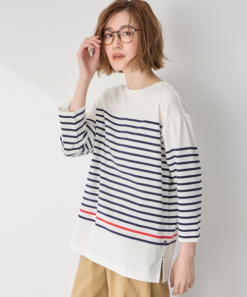 Petit Honfleur（プチオンフルール）の「【接触冷感・UVカット】オーガニックコットンボーダーTシャツ（Tシャツ/カットソー・レディース・ネイビー/ホワイト・M/L）」の5枚目の写真