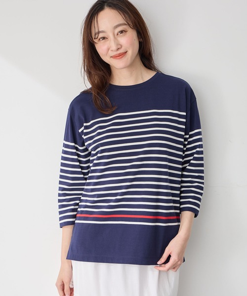 Petit Honfleur（プチオンフルール）の「【接触冷感・UVカット】オーガニックコットンボーダーTシャツ（Tシャツ/カットソー・レディース・ネイビー/ホワイト・M/L）」の11枚目の写真