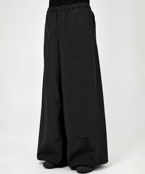 LAD MUSICIAN（ラッドミュージシャン）の「NYLON TUSSER WIDE FLARE PANTS（その他パンツ・メンズ・ブラック・42/46/44）」の7枚目の写真