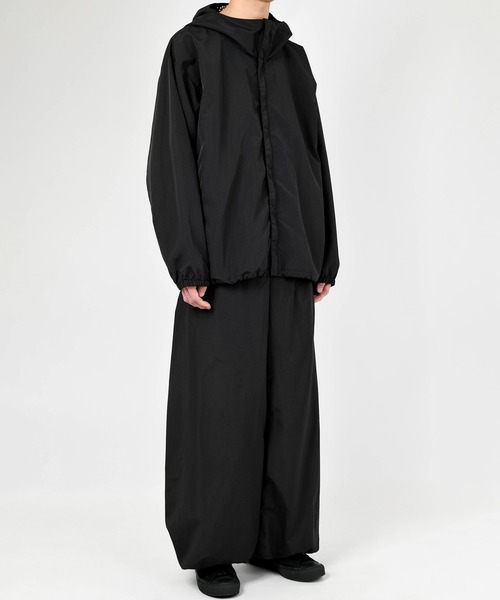 LAD MUSICIAN（ラッドミュージシャン）の「NYLON TUSSER WIDE FLARE PANTS（その他パンツ・メンズ・ブラック・42/46/44）」の9枚目の写真