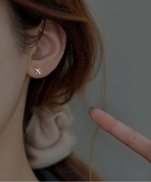 セール】YU-KA:CZクロス ミニピアス zirconia cross mini pierce