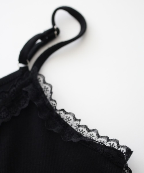 SpRay（スプレイ）の「裾レースレイヤードキャミソール（キャミソール・レディース・ホワイト/ブラック・FREE）」の16枚目の写真
