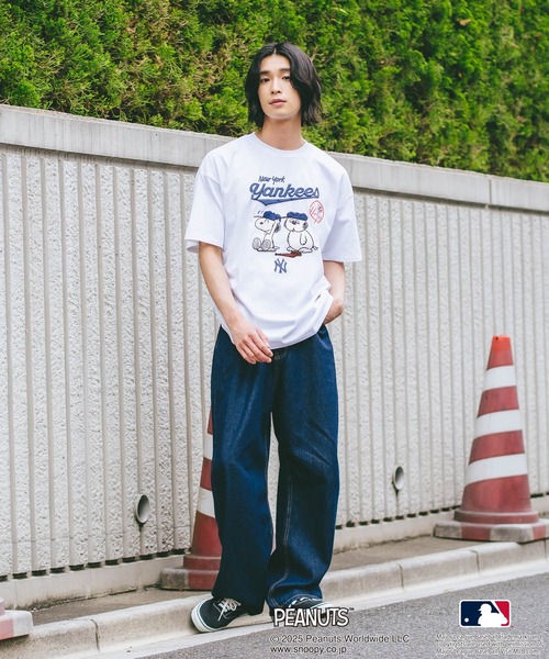 PEANUTS×MLB】オリジナルデザイン Tシャツ ヤンキース