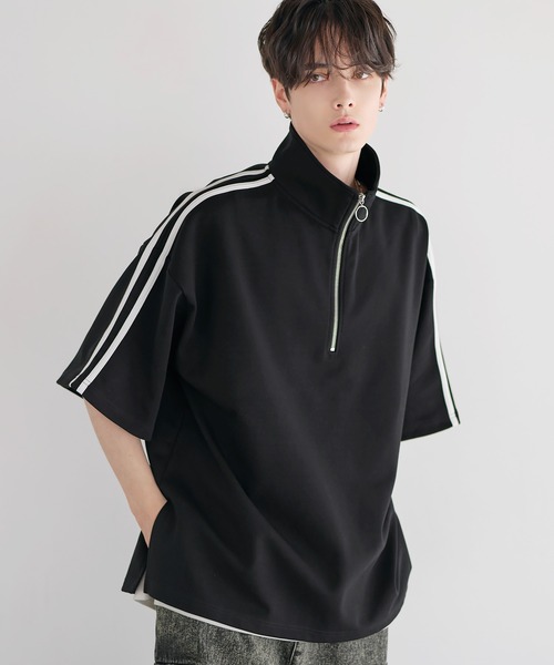 LILL（リル）の「サイドスリットコットンポンチビッグシルエットシルケットライク5分袖ドレープハーフジップカットソー（Tシャツ/カットソー・メンズ・ホワイト×ブラック/ブラック/ブルーグレー/ブルー系/ホワイト/ブラック×ホワイト・S/M/L/XL）」の4枚目の写真