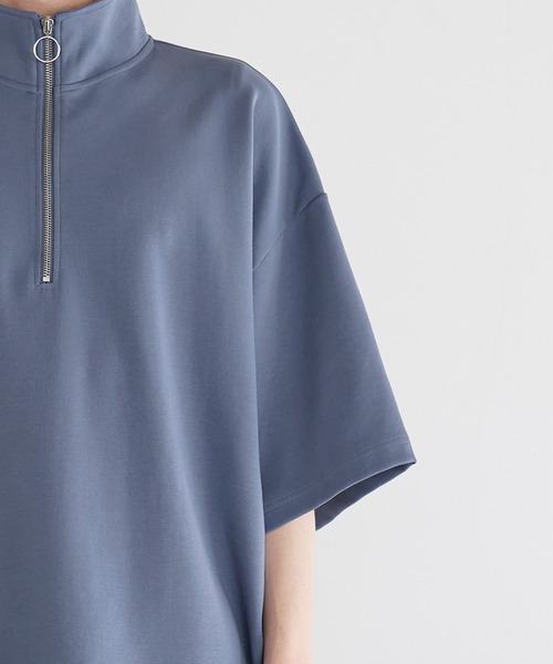 LILL（リル）の「サイドスリットコットンポンチビッグシルエットシルケットライク5分袖ドレープハーフジップカットソー（Tシャツ/カットソー・メンズ・ホワイト×ブラック/ブラック/ブルーグレー/ブルー系/ホワイト/ブラック×ホワイト・S/M/L/XL）」の16枚目の写真