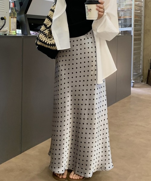 FREE STYLISTS(フリー スタイリスト)の「YUGA_YGMC Mermaid dot long skirt(スカート・レディース・シャンパン/ライトグレー/ブラック/ホワイト・L/M)」の15枚目の写真