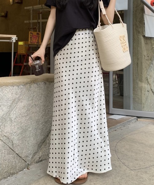 FREE STYLISTS(フリー スタイリスト)の「YUGA_YGMC Mermaid dot long skirt(スカート・レディース・シャンパン/ライトグレー/ブラック/ホワイト・L/M)」の8枚目の写真