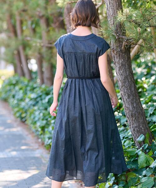 DRESSTERIOR(ドレステリア)の「【ポケット付/きれいめ】ドット刺繍タックワンピース(ワンピース・レディース・ブルーグリーン/ダークグレー・34/36/38)」の15枚目の写真