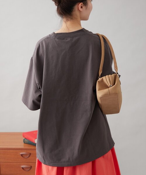 GEVACO（ゲバコ）の「【GEVACO】グラフィック半袖TEE（Tシャツ/カットソー・レディース・ブルー/チャコールグレー/ホワイト・SMALL/MEDIUM/LARGE）」の22枚目の写真